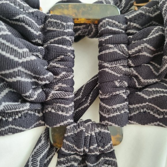 Tigerlily Maelys Sexy One Piece in Noir Size 10 and 14 - Picture 6 of 9